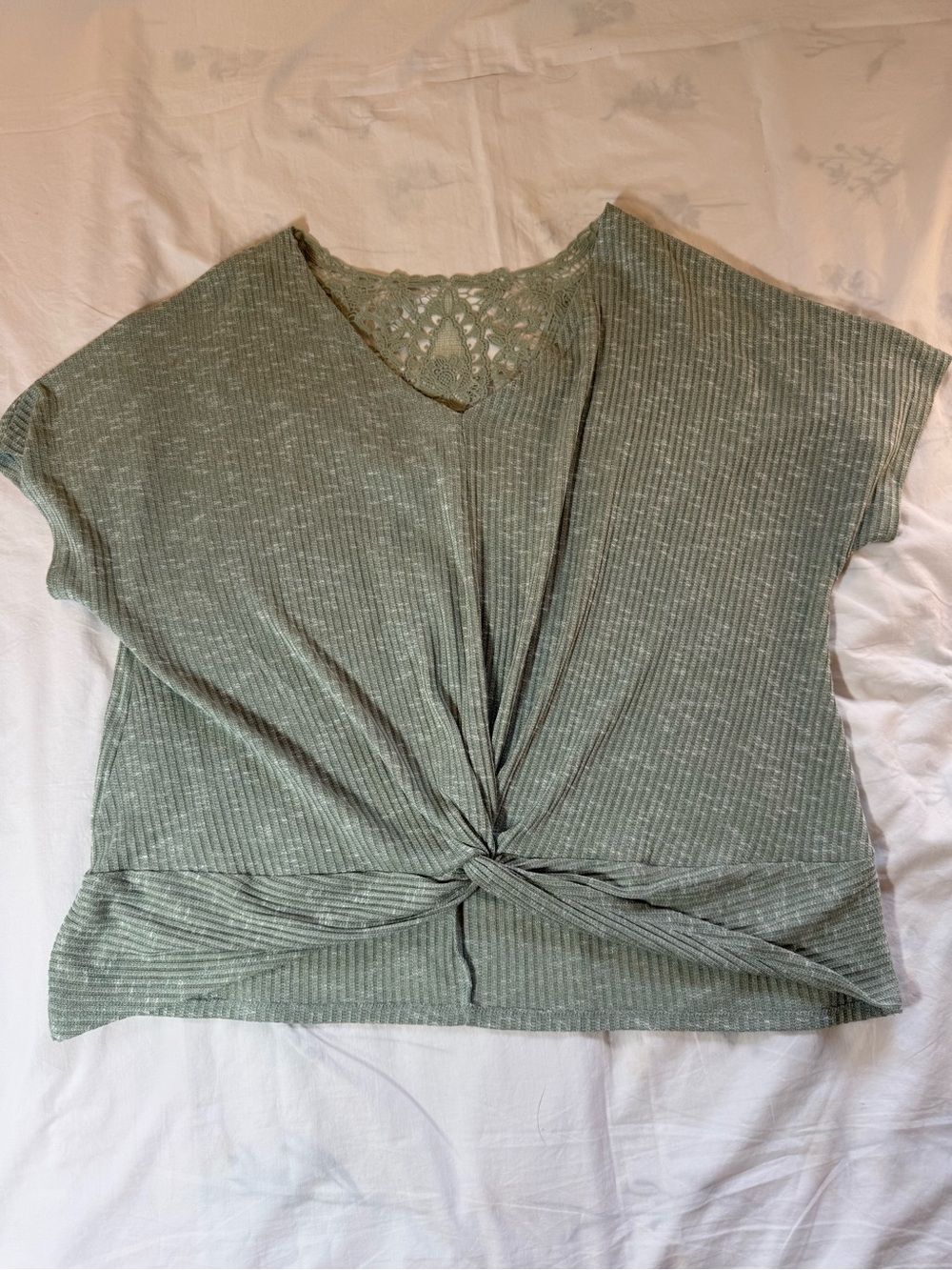 Absolutely Famous Sage Green Ribbed Twist-Front Tee XL